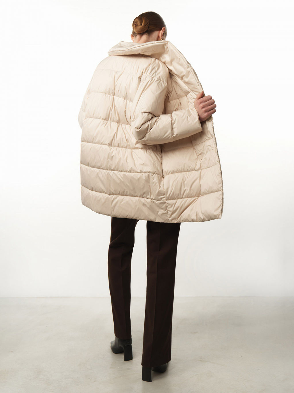 Conso/SM 230104 - light beige Пуховое полупальто фото 2