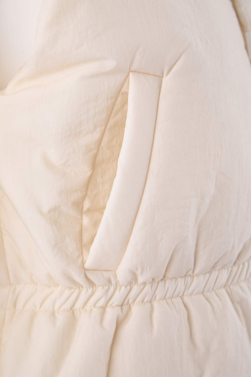 Ekru Regular Kal?p Triko Kapuson Detayl? Sisme Yelek TWOAW26YE00023 - Trendyolmilla фото 7