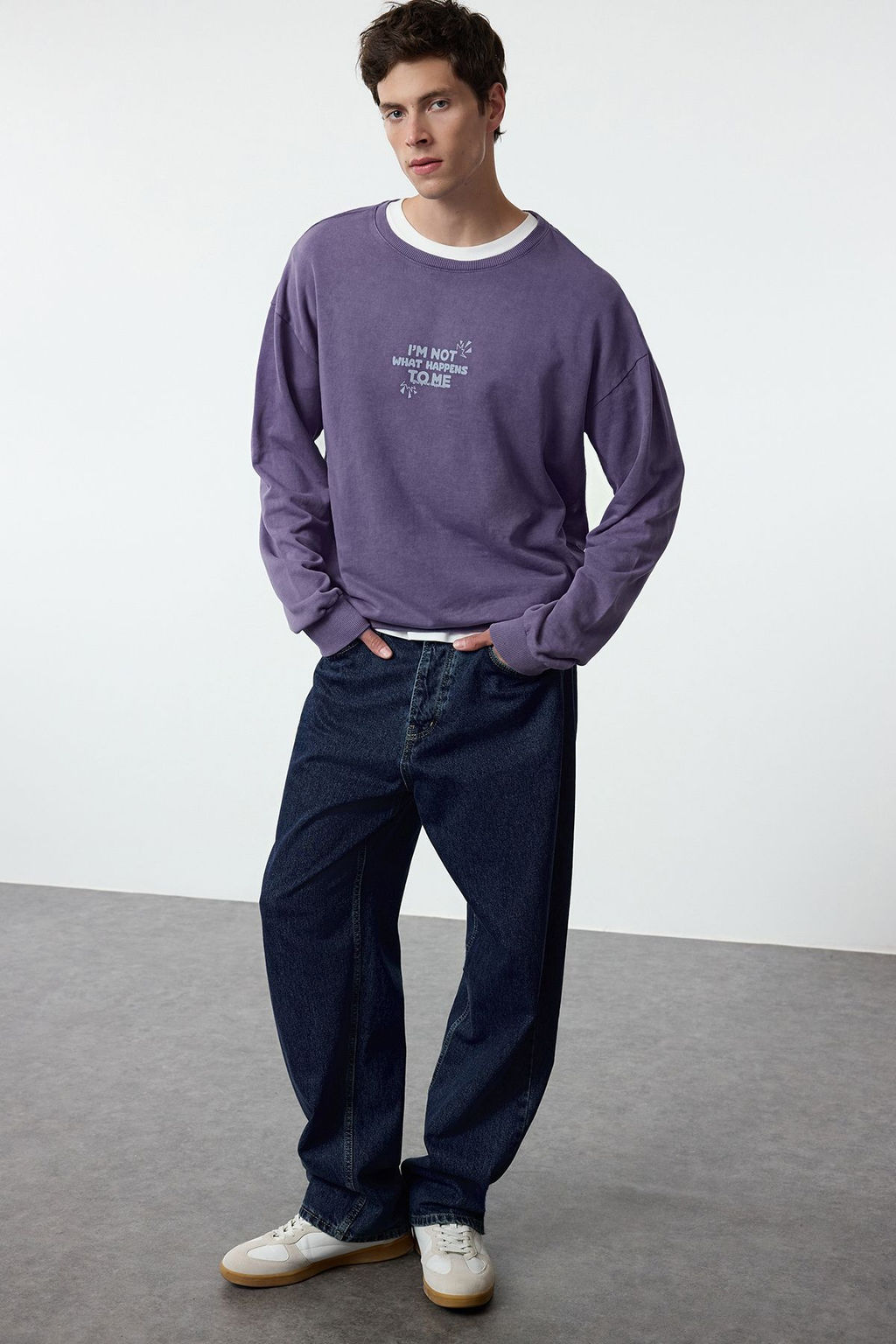 TRENDYOL MAN Lila Oversize/Genis Kesim Y?kama/Eskitme Efektli On ve Arka Bask?l? Sweatshirt TMNAW25SW00041 - Trendyolmilla фото 2