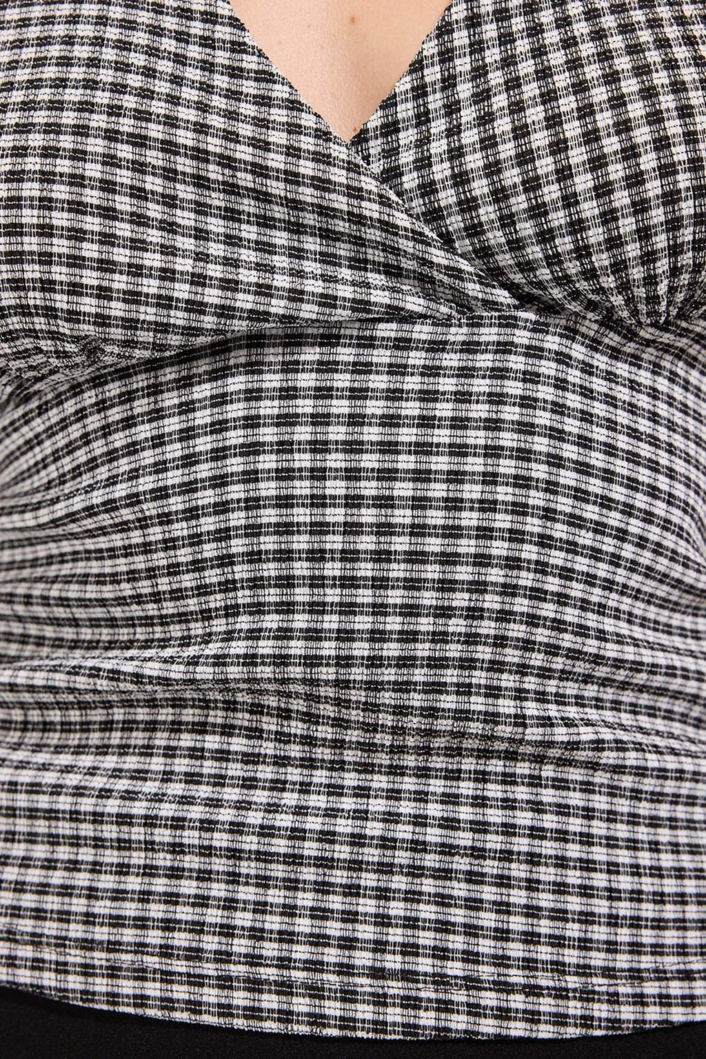 K?rm?z? Poti Kare Boyundan Baglamal? Fitted Esnek Orme Bluz TWOSS25BZ00565 - Trendyolmilla фото 11
