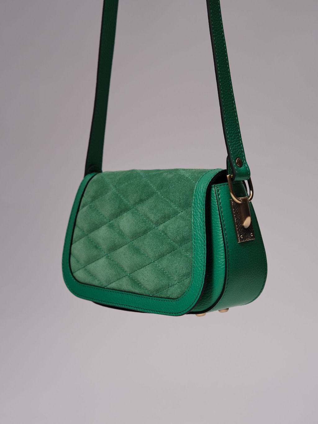 Сумка замшевая на плечо Deboro 30791 зеленая весна