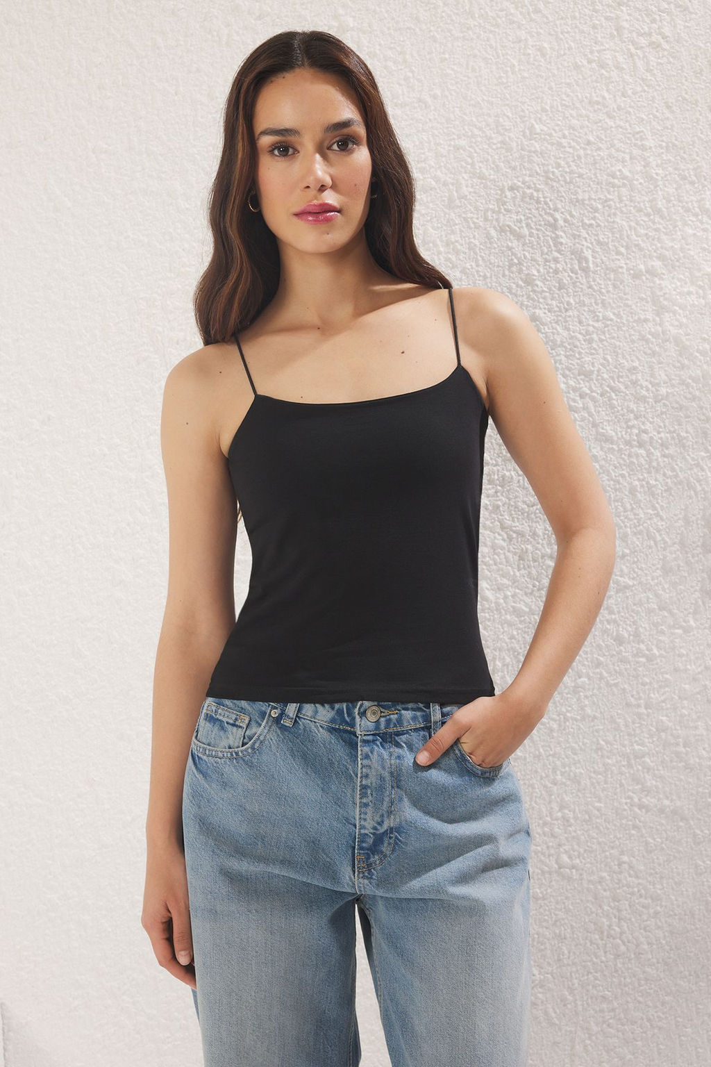 Trendyolmilla Siyah-Beyaz-Bej 3lu Paket Ask?l? Vucuda Oturan Kare Yaka Esnek Orme Atlet TWOSS24AL00054 фото 5