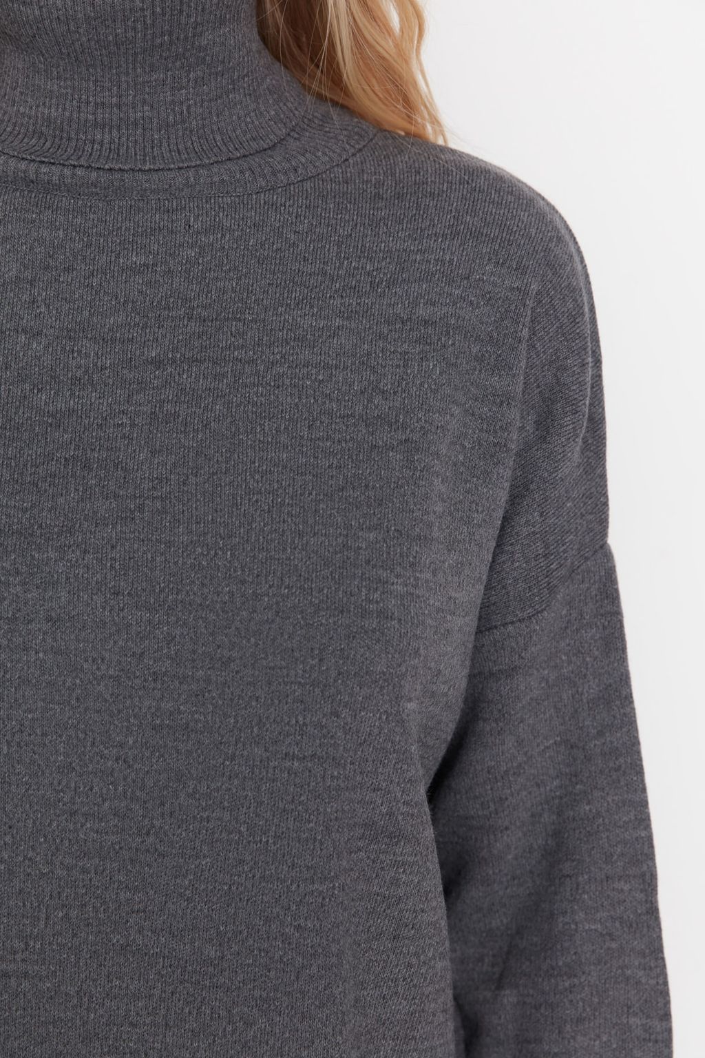 Gri Genis Kal?p Basic Triko Kazak TWOAW23KZ00206