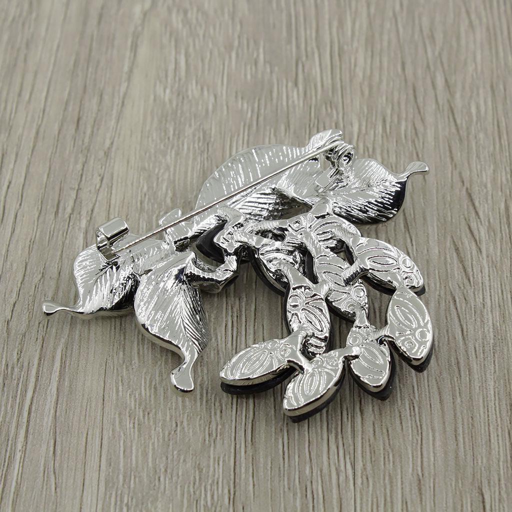 Брошь "Листочки с жемчужинами" гелиотис