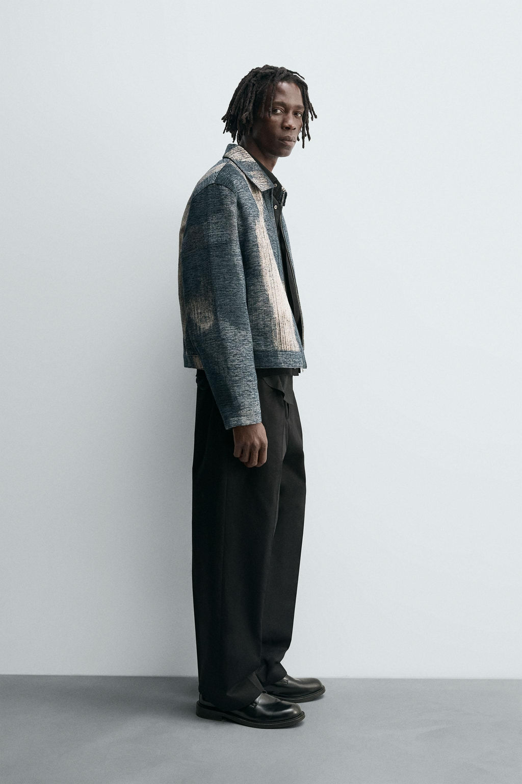 ABSTRACT JACQUARD JACKET