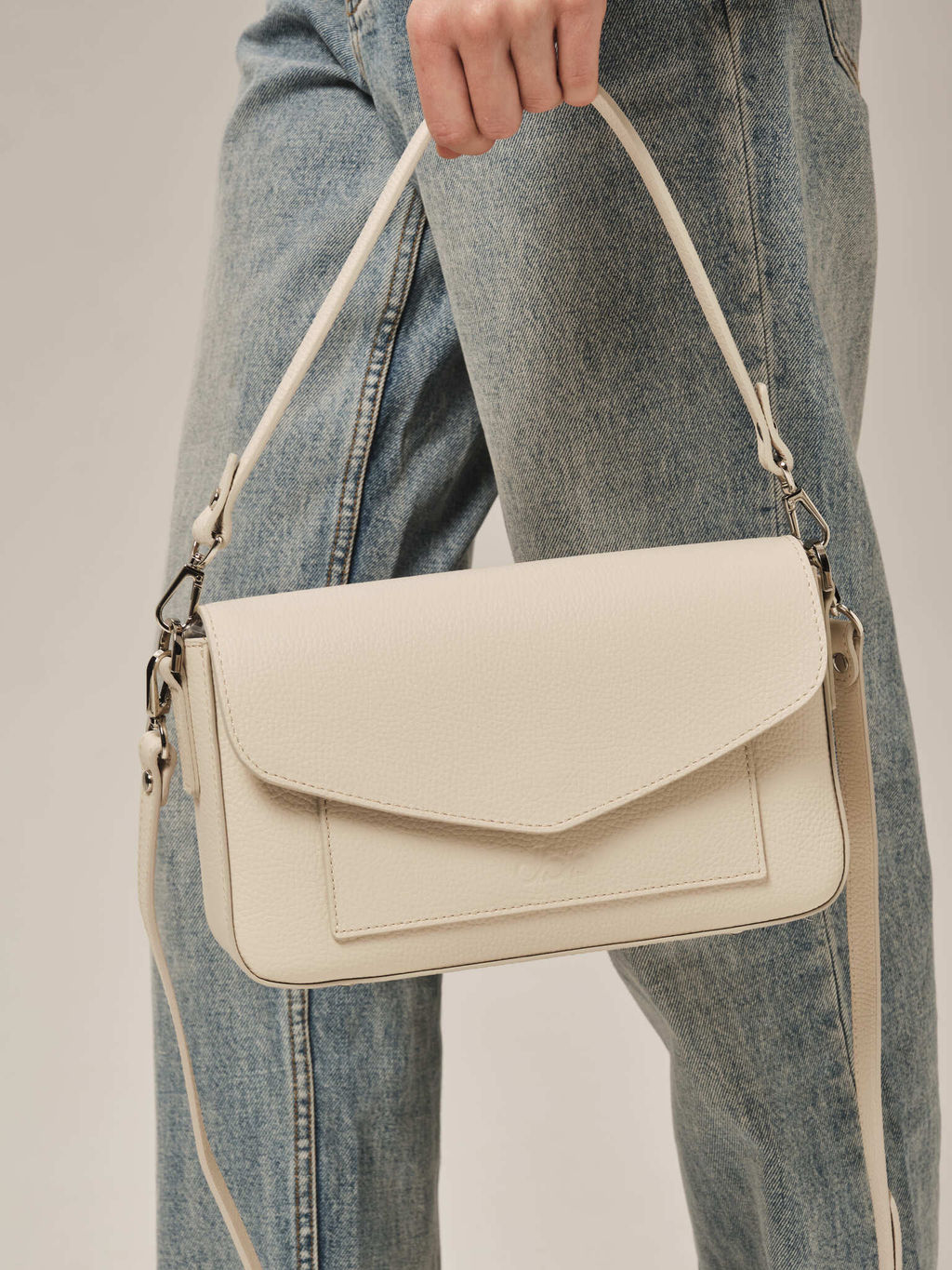 Кожаная сумка Rosie DBR 31158 светлый крем