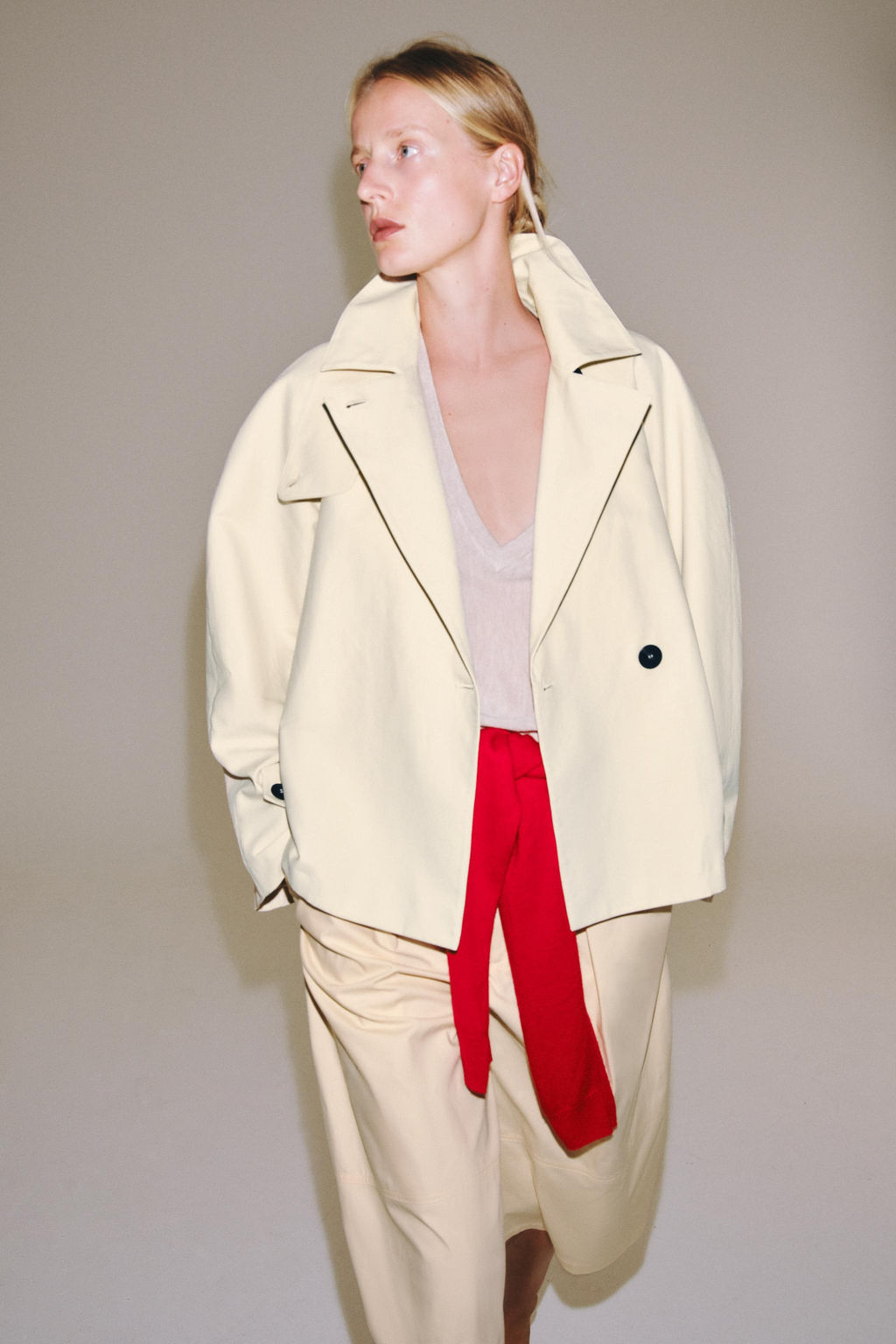 TRENCH CORTO ZW COLLECTION / Hueso - Zara фото 3