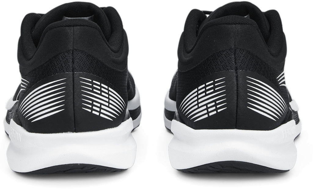 Кроссовки взрослые