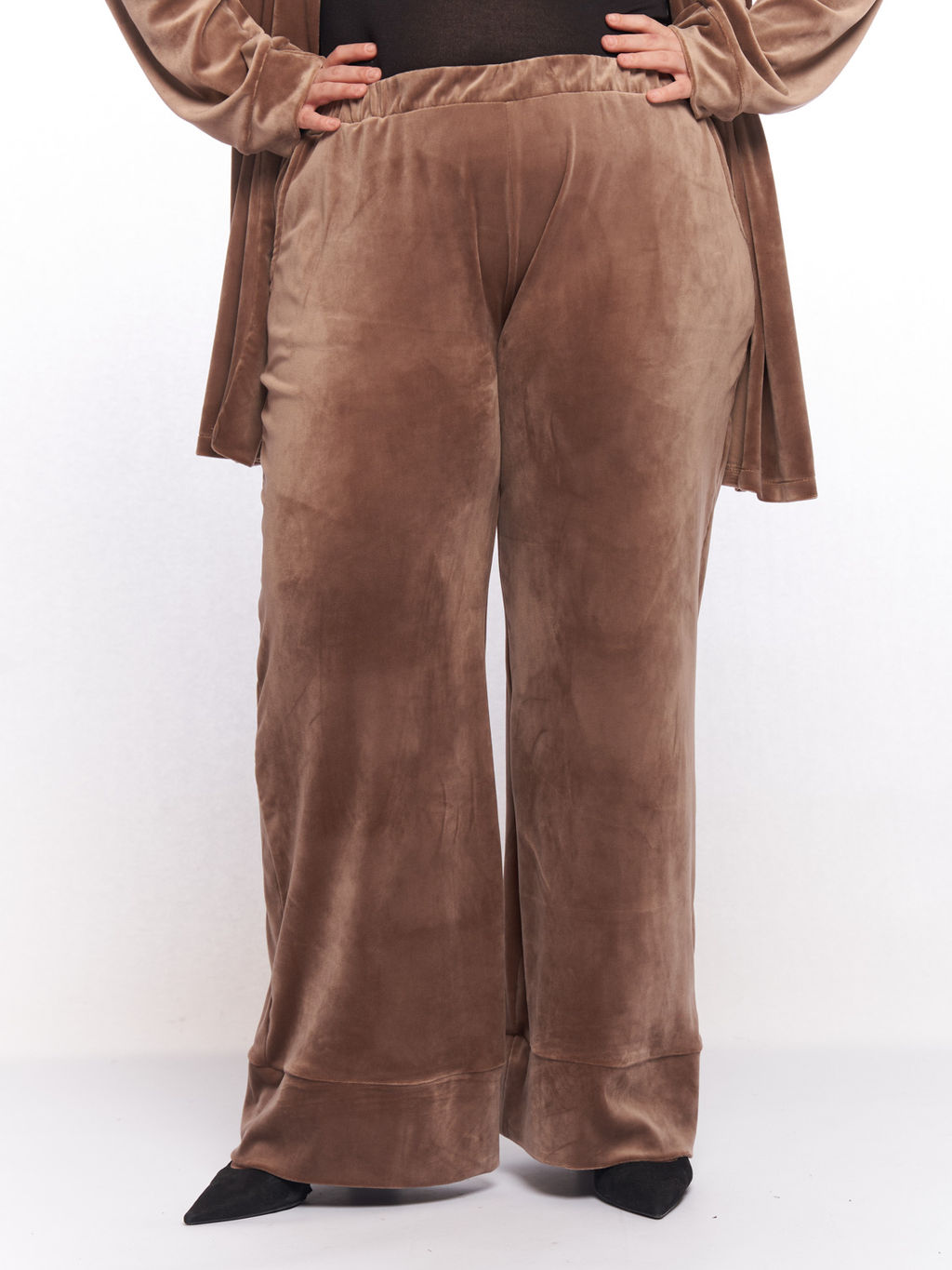 Костюм велюровый KO11311BEG18