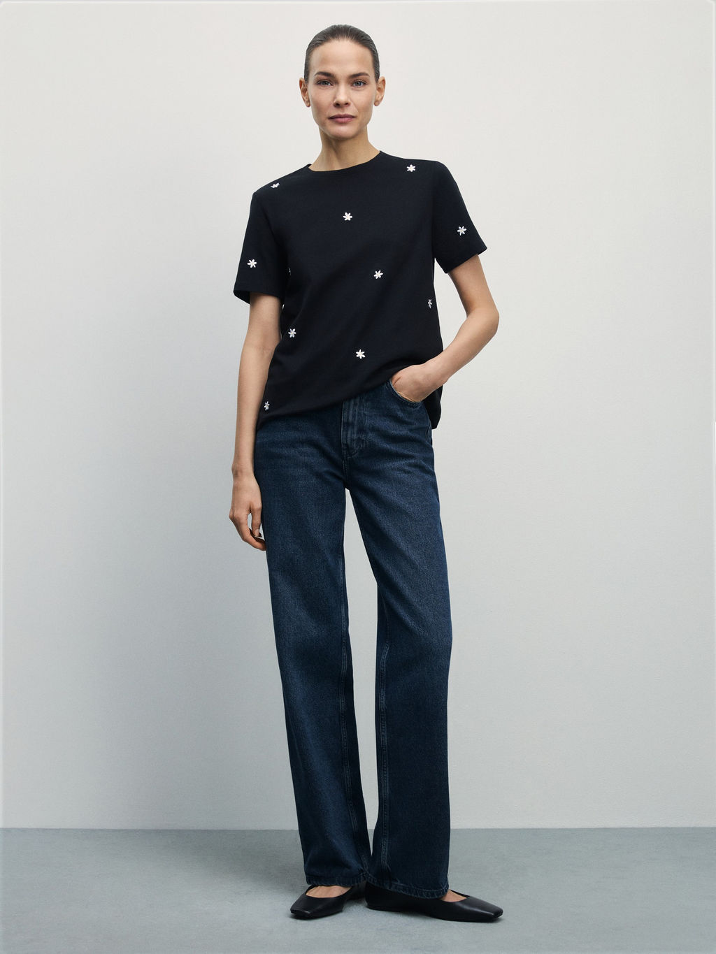 Футболка с вышивкой / Zarina  фото 2