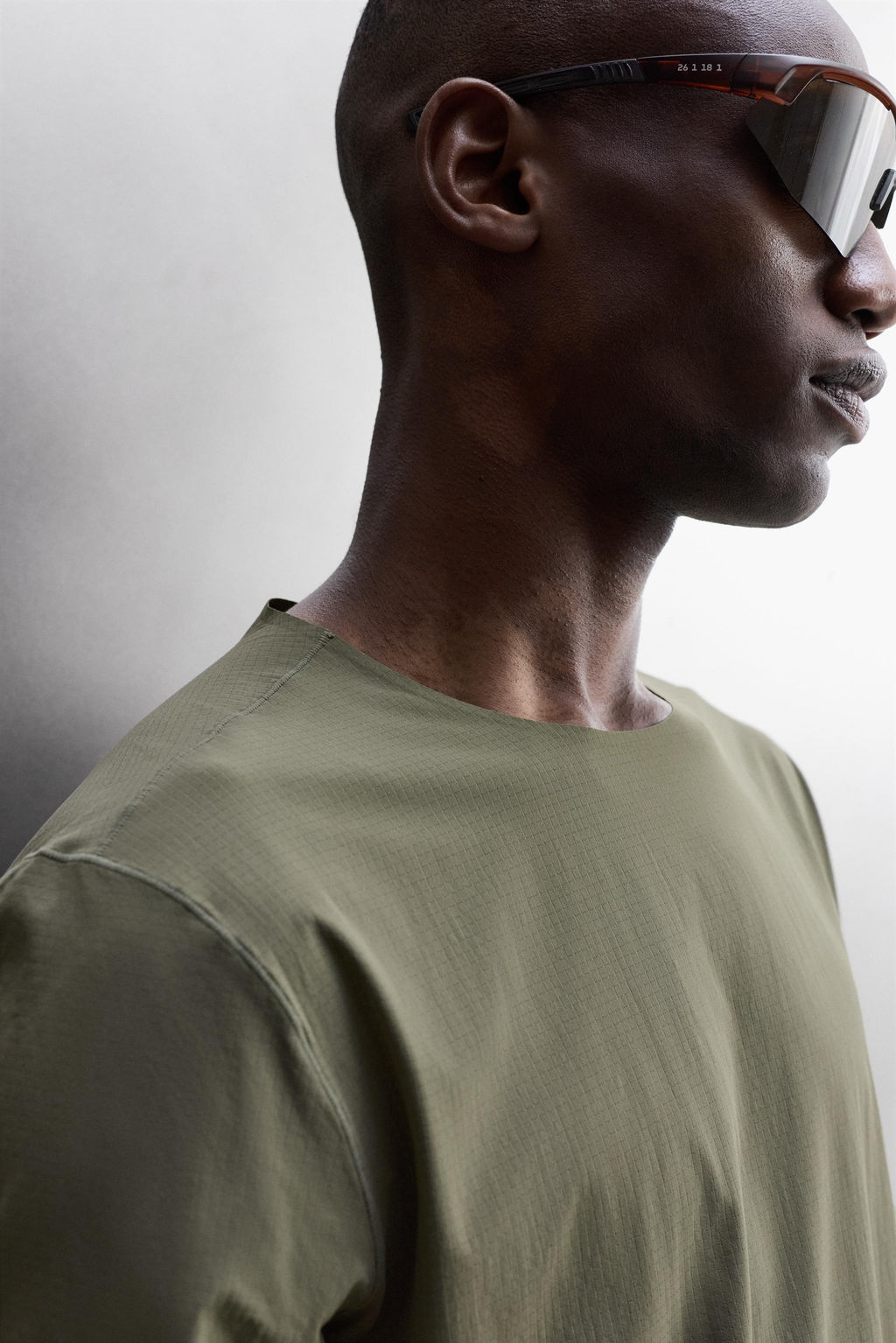 CAMISETA T?CNICA ESTRUCTURA / Gris antracita