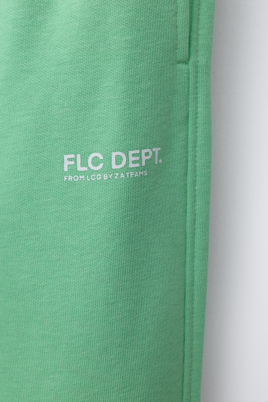 PANTAL?N JOGGER TEXTO / Verde claro - Zara фото 4