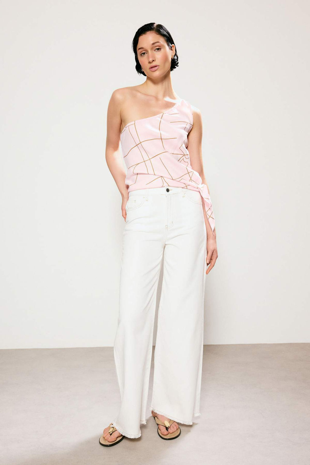 Trendyol Studio Ekru Tencel Kar?s?ml? Yuksek Bel Wide Leg Jeans TWOSS26JE00244 - Trendyolmilla фото 4