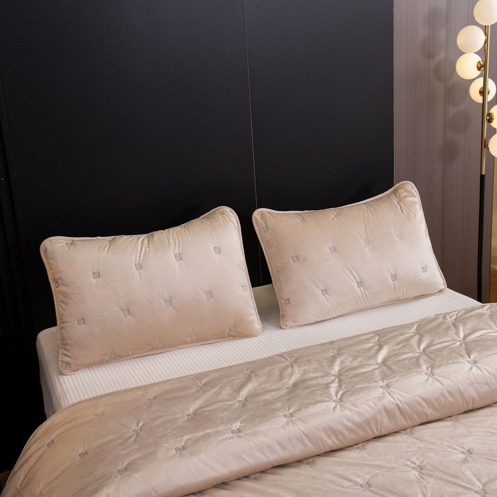 Велюровое покрывало Grande OVS010 240*260