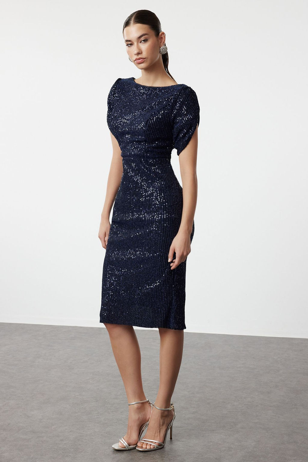 Lacivert Vucuda Oturan Par?lt?l? Payet S?k Abiye Gece Mezuniyet Elbisesi TPRSS24EL00108