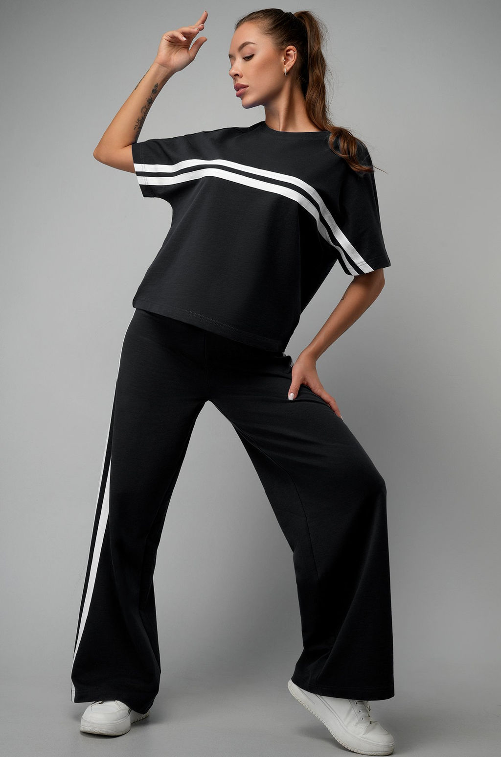 Женский костюм оверсайз из футера двухнитки Happyfox  фото 2