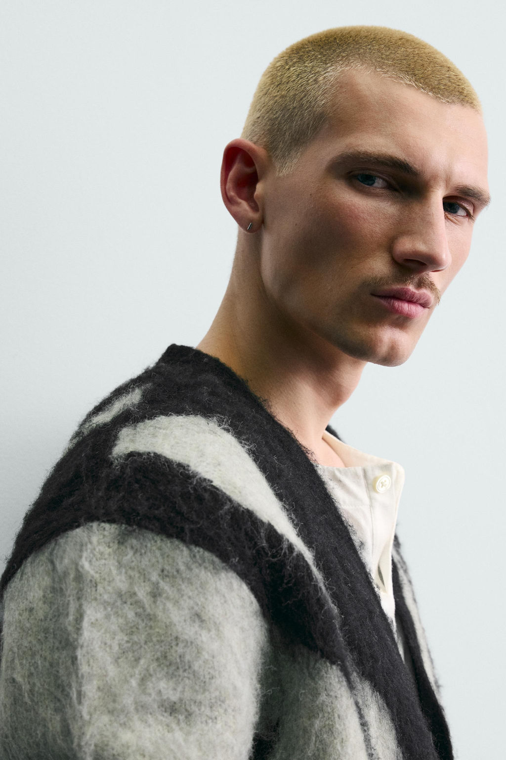 BRUSHED JACQUARD CARDIGAN - Zara фото 14