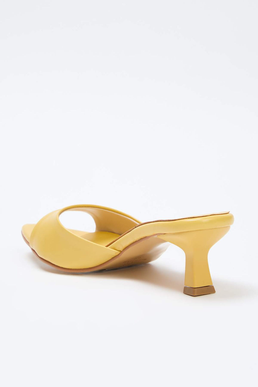 Sar? Sivri Burun Kitten Topuklu Kad?n Topuklu Terlik TAKSS25TO00111 - Trendyolmilla фото 8