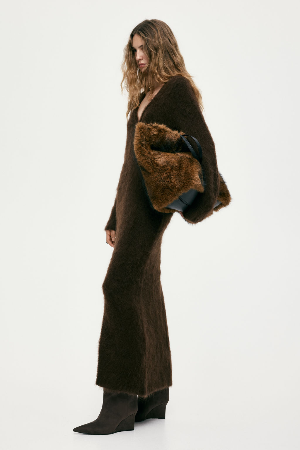 Vestido en mezcla de mohair con espalda cut-out - H&m фото 3