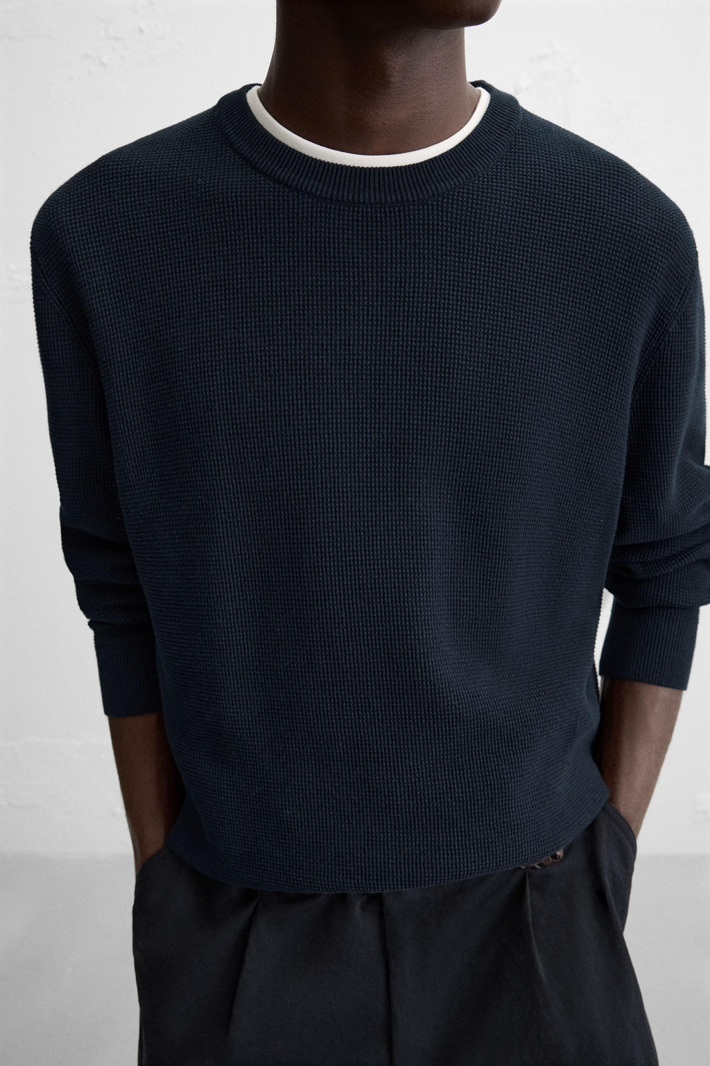 REGULAR FIT TEXTURED SWEATER - Zara фото 5