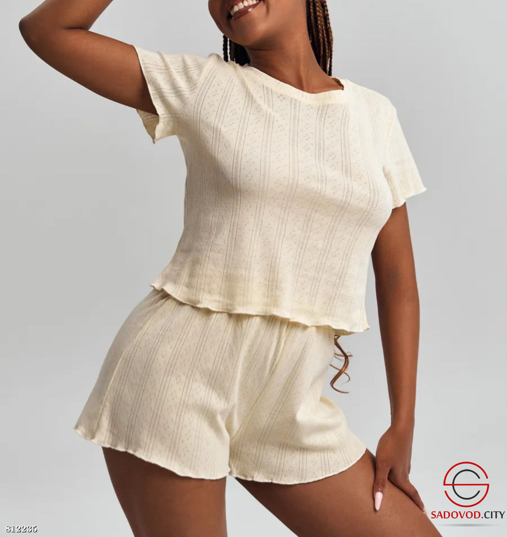 Пижама женская футболка и шорты - Bruno фото 2