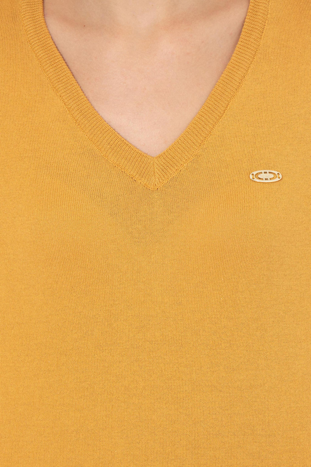 Kad_n Safran Basic V Yaka Kazak