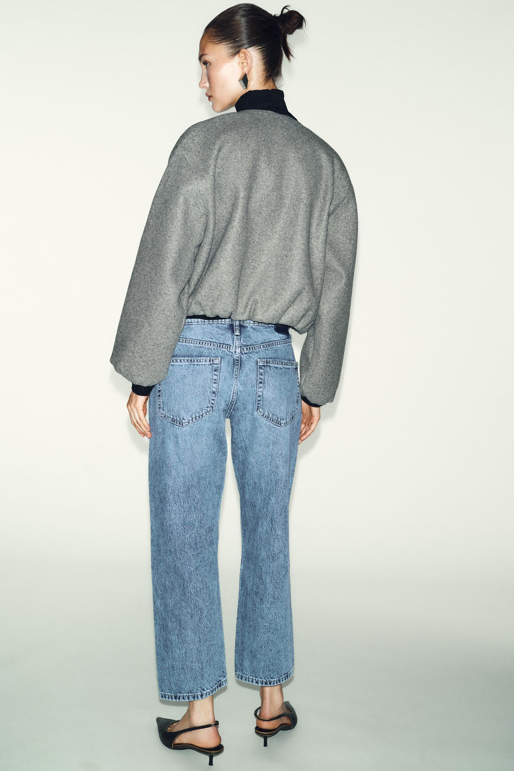 Z1975 CROPPED MID-WAIST JEANS - Zara фото 5