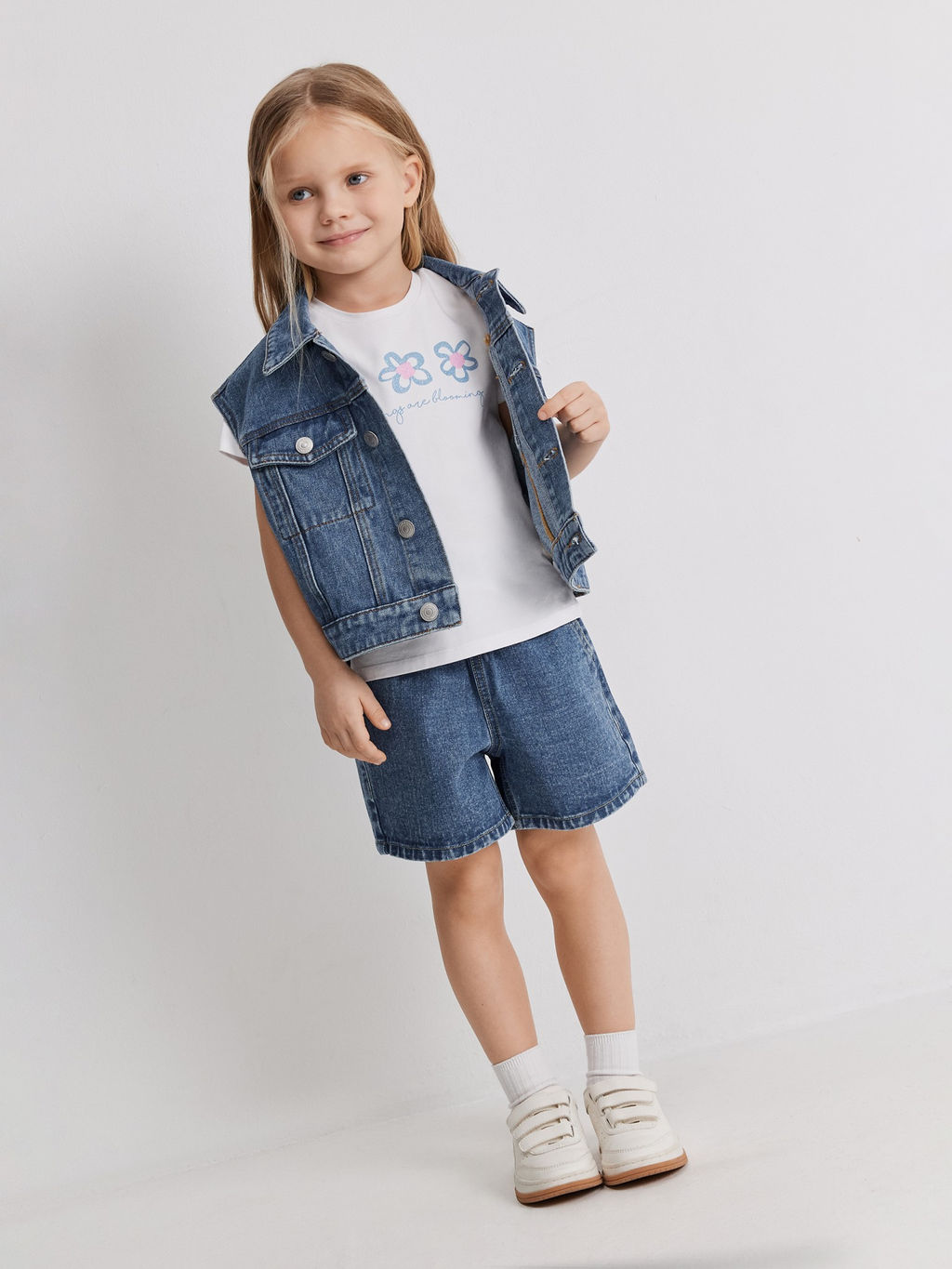 ACOOLA / Футболка детская для девочек Chibis белый