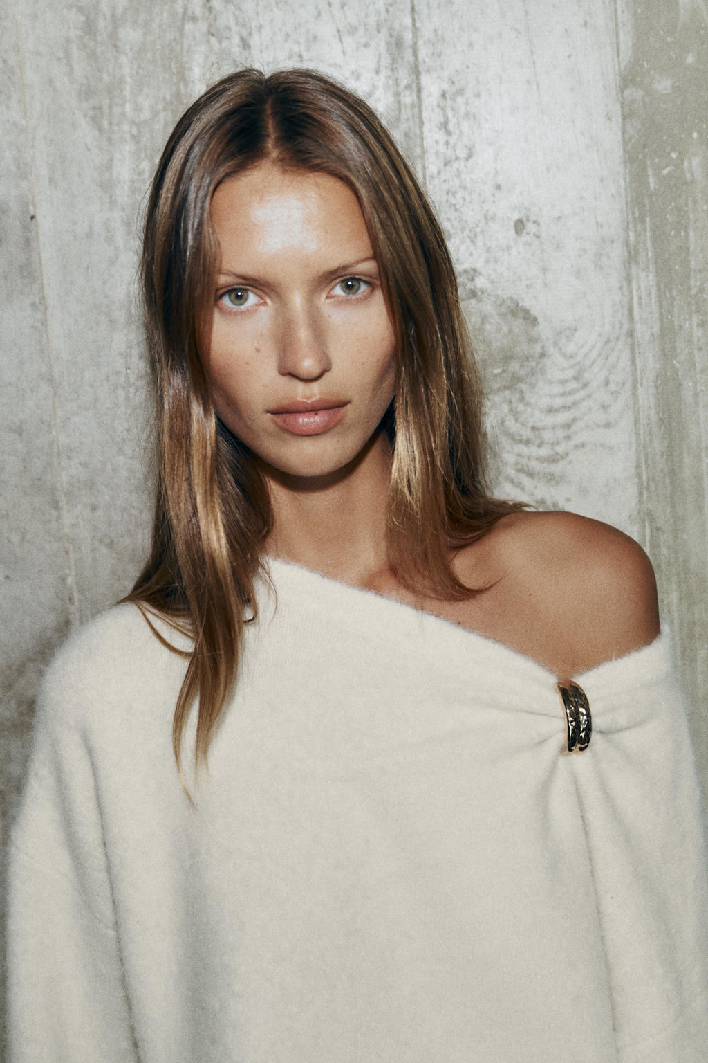 KNIT JUMPER WITH BROOCH - Zara фото 20