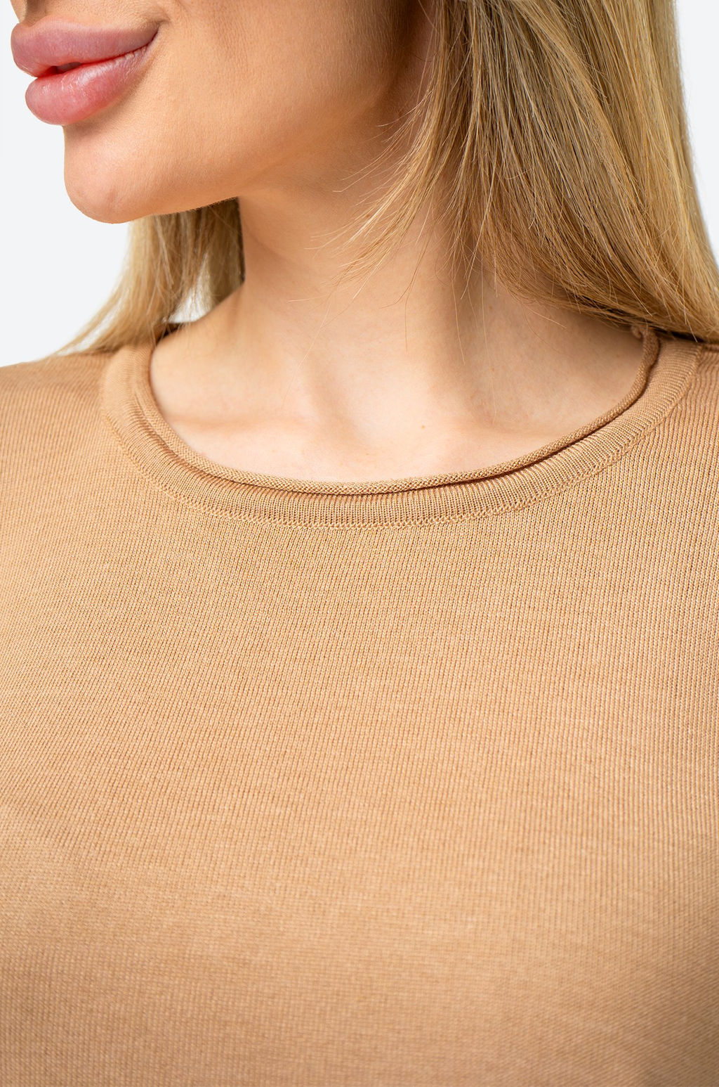 Женская футболка из вязаного трикотажа Happy Fox  фото 61