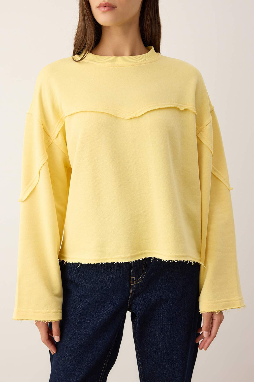 Ac?k Sar? Kal?n Sardonsuz Ispanyol Kol Dikis Detayl? Relaxed Orme Sweatshirt TWOAW26SW00110 - Trendyolmilla фото 3