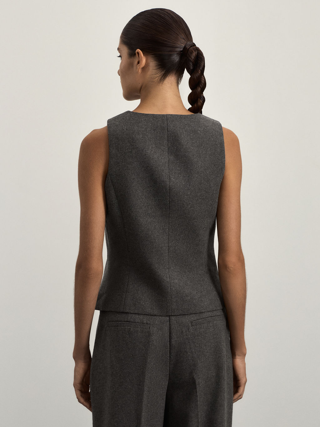 Жилет приталенный с шерстью / Zarina  фото 5