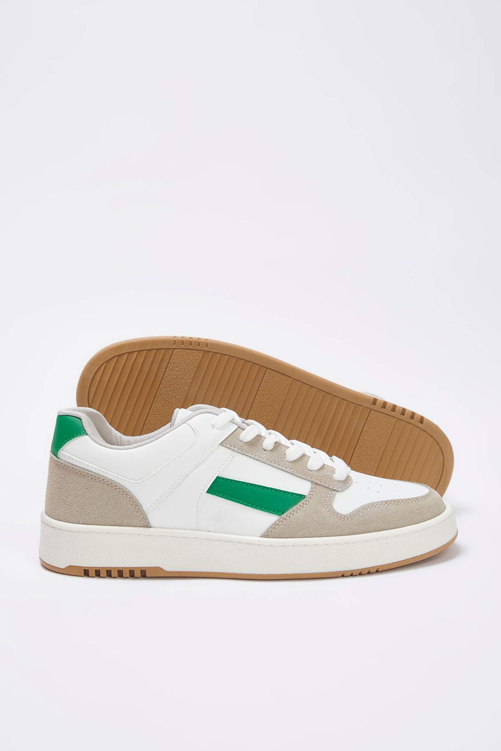 Beyaz Blok Renk Detayl? Retro Erkek Sneaker
TAKAW26SN00021 - Trendyolmilla фото 7