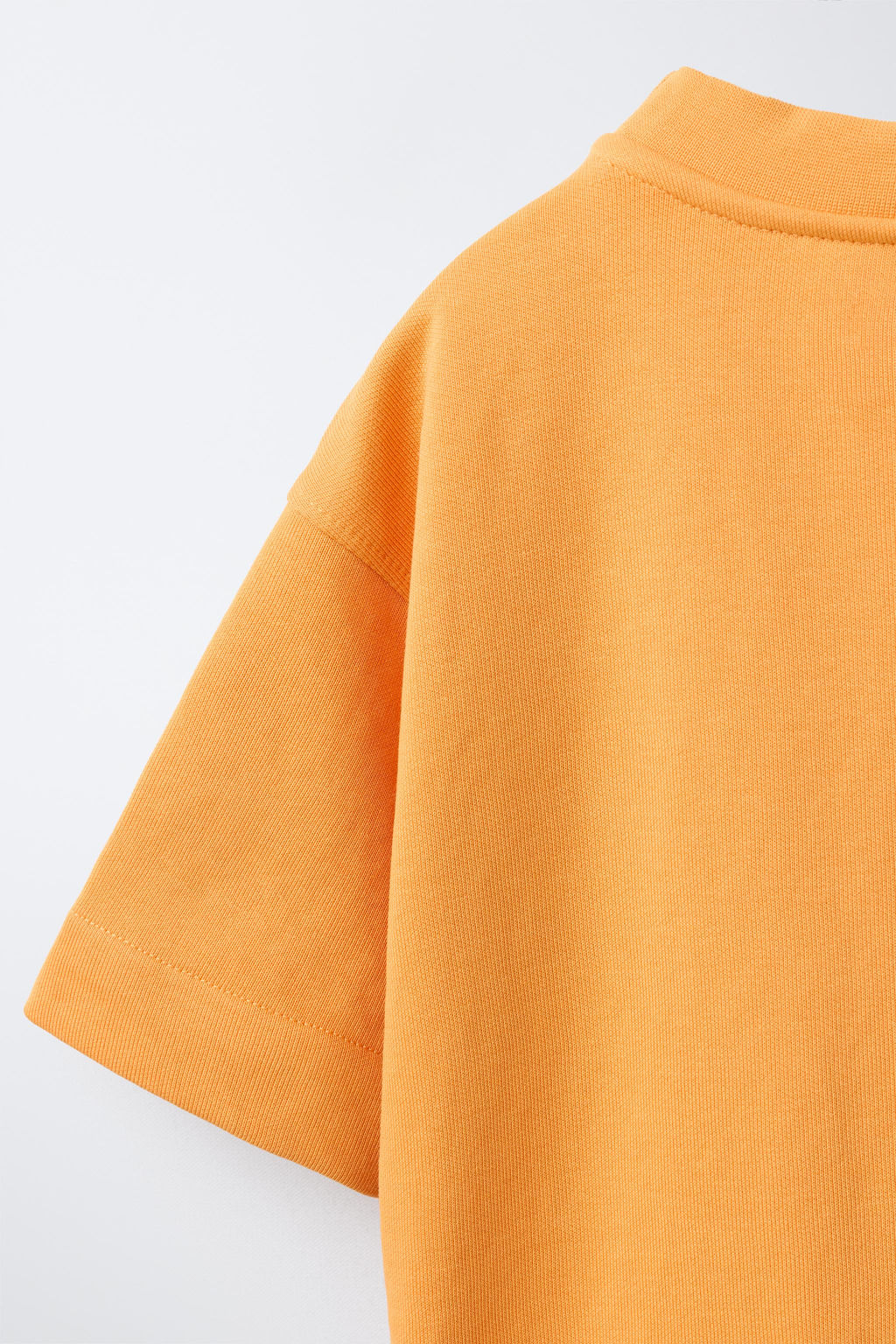 SUDADERA MANGA CORTA TEXTO RELIEVE / Naranja - Zara фото 7