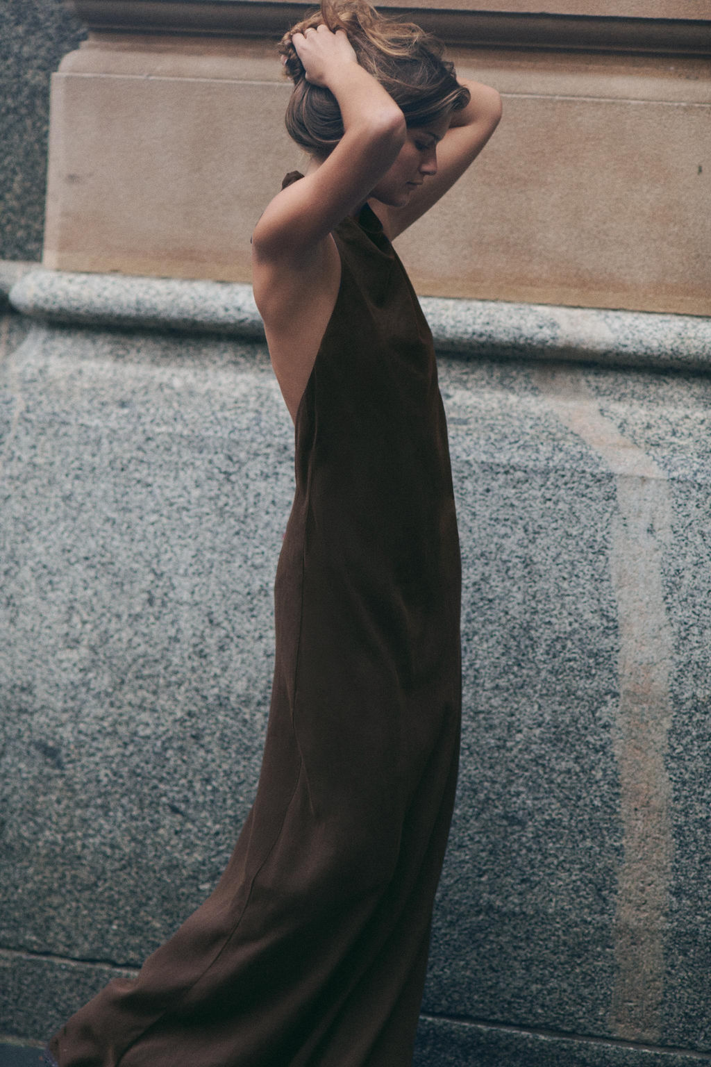 FLOWING HALTER DRESS - Zara фото 19