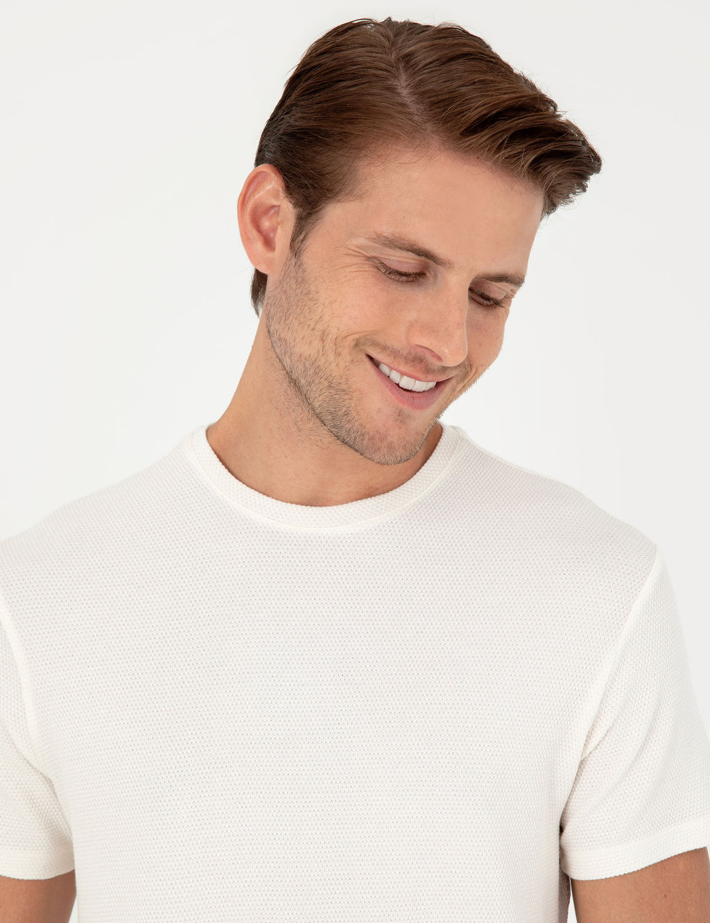 Ekru Slim Fit Basic Ti__rt