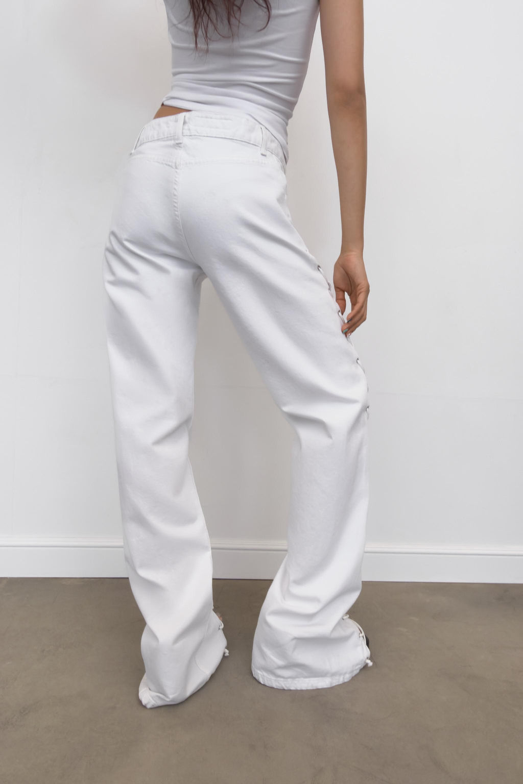 JEANS RECTOS CORDONES DENIM TRF TIRO MEDIO / Blanco - Zara фото 5