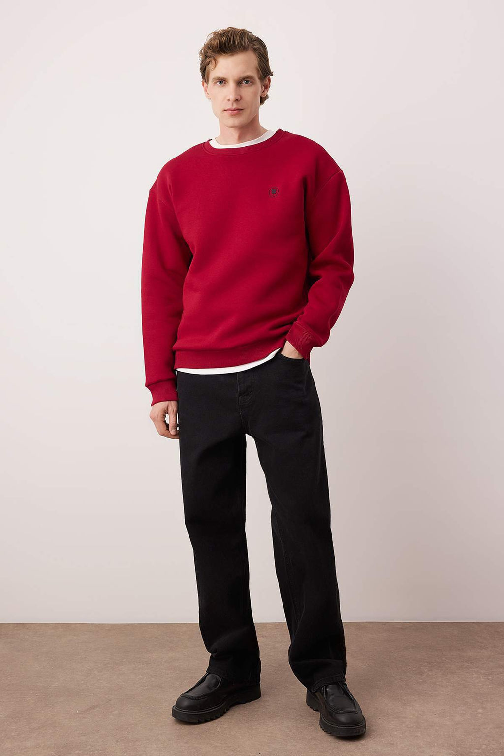 K?rm?z? Yeni Oversize/Genis Kesim Yonca Bask? Detayl? Kal?n/Ici Polar Sweatshirt TMNAW26SW00024 - Trendyolmilla фото 6