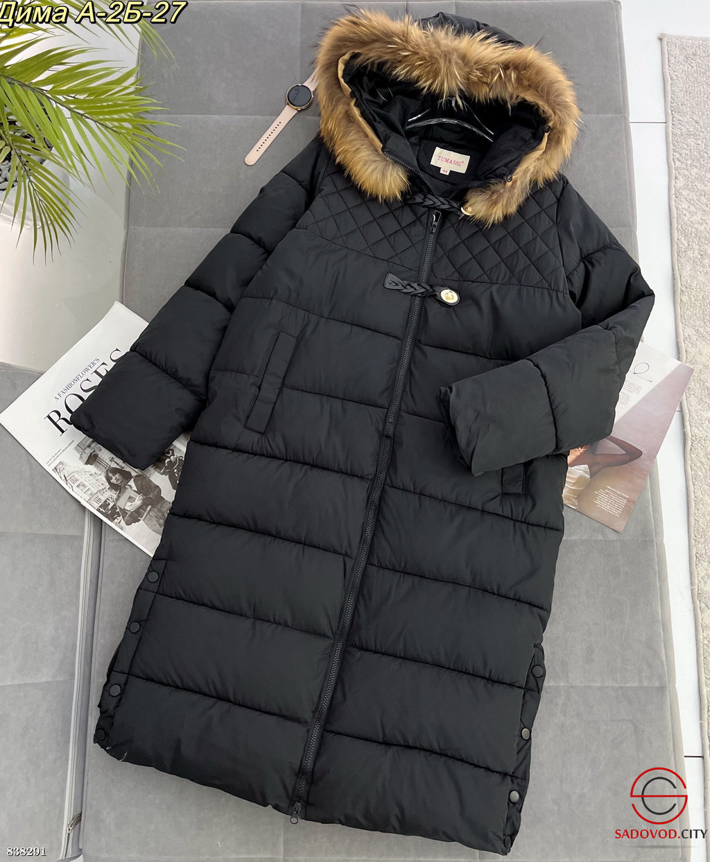 Куртка женская с меховым капюшоном - Bruno фото 2