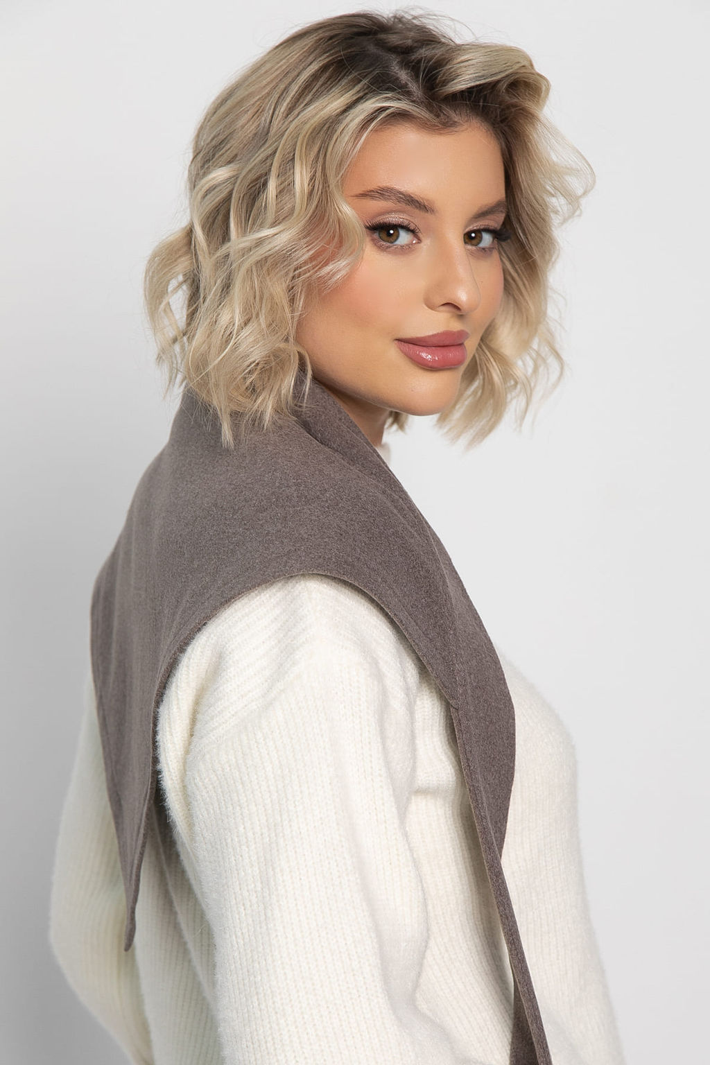 Косынка с завязками (коричневая) КЗВ5-53М