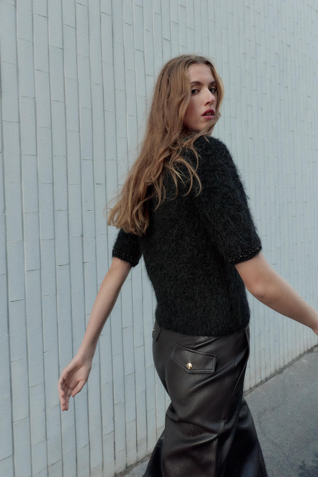 SHORT SLEEVE KNIT JUMPER WITH JEWEL BEADS - Zara фото 3