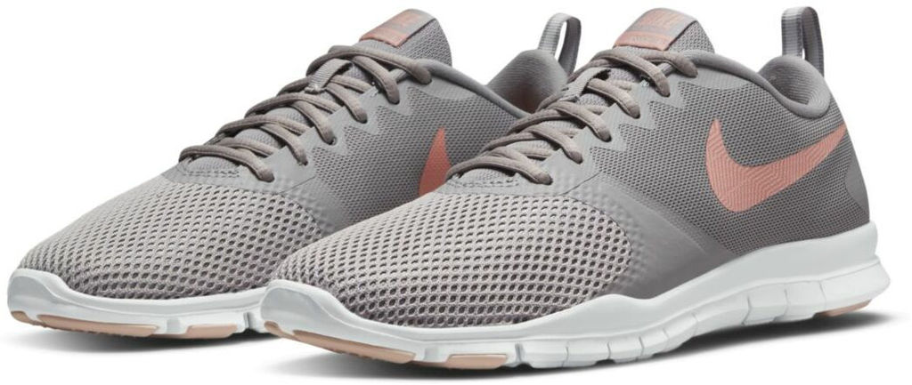 Кроссовки женские