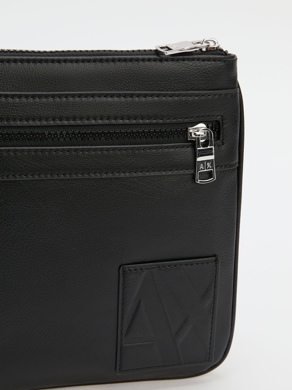 Мужская сумка через плечо ARMANI EXCHANGE Артикул 4081483, черный  фото 3