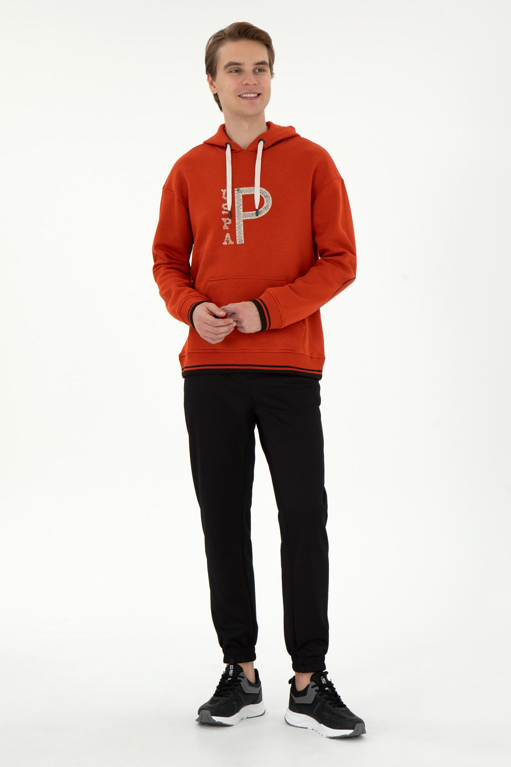 Мужские черные спортивные штаны Неожиданная скидка в корзине