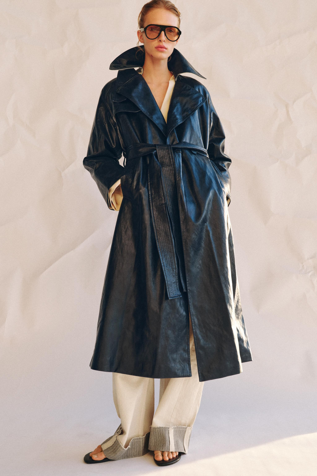 OVERSIZE LEATHER EFFECT TRENCH COAT ZW COLLECTION - Zara фото 16
