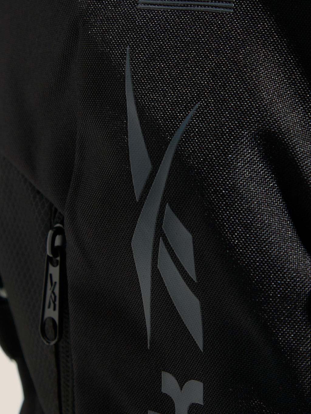 Мужской рюкзак REEBOK TECH BP 47 Артикул 4526034, черный