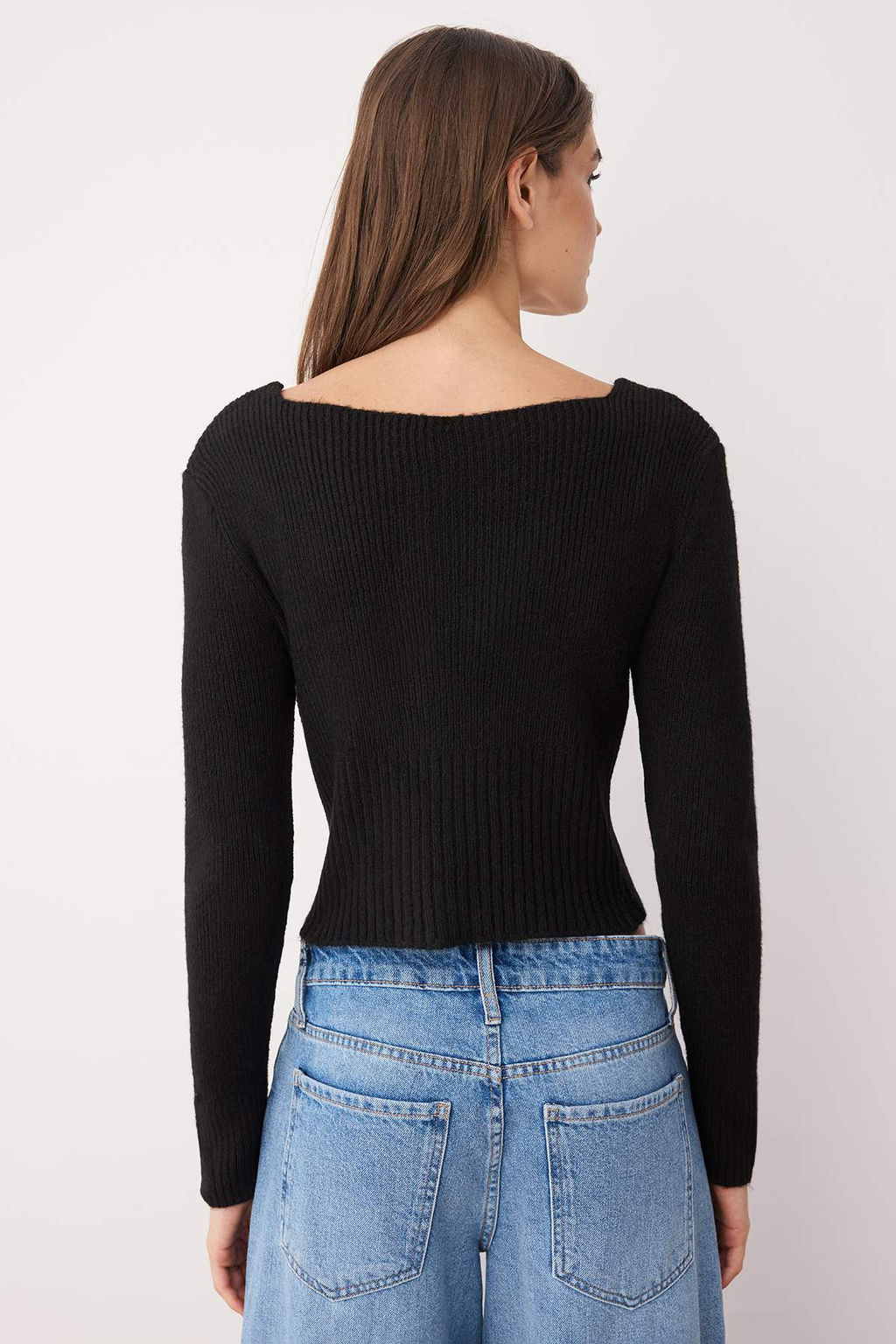 Siyah Crop Kare Yaka Triko Yumusak Dokulu Fitted/Vucudu Saran H?rka TWOAW25HI00178