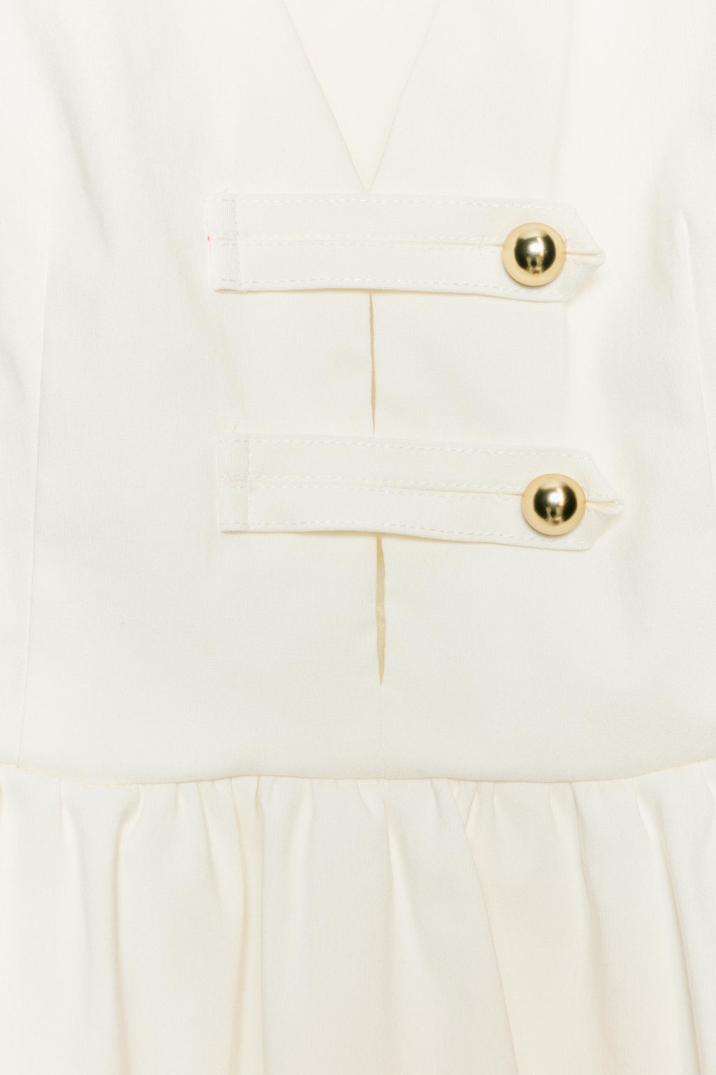 TOP PEPLUM CON BOTONES DORADOS / Blanco roto
