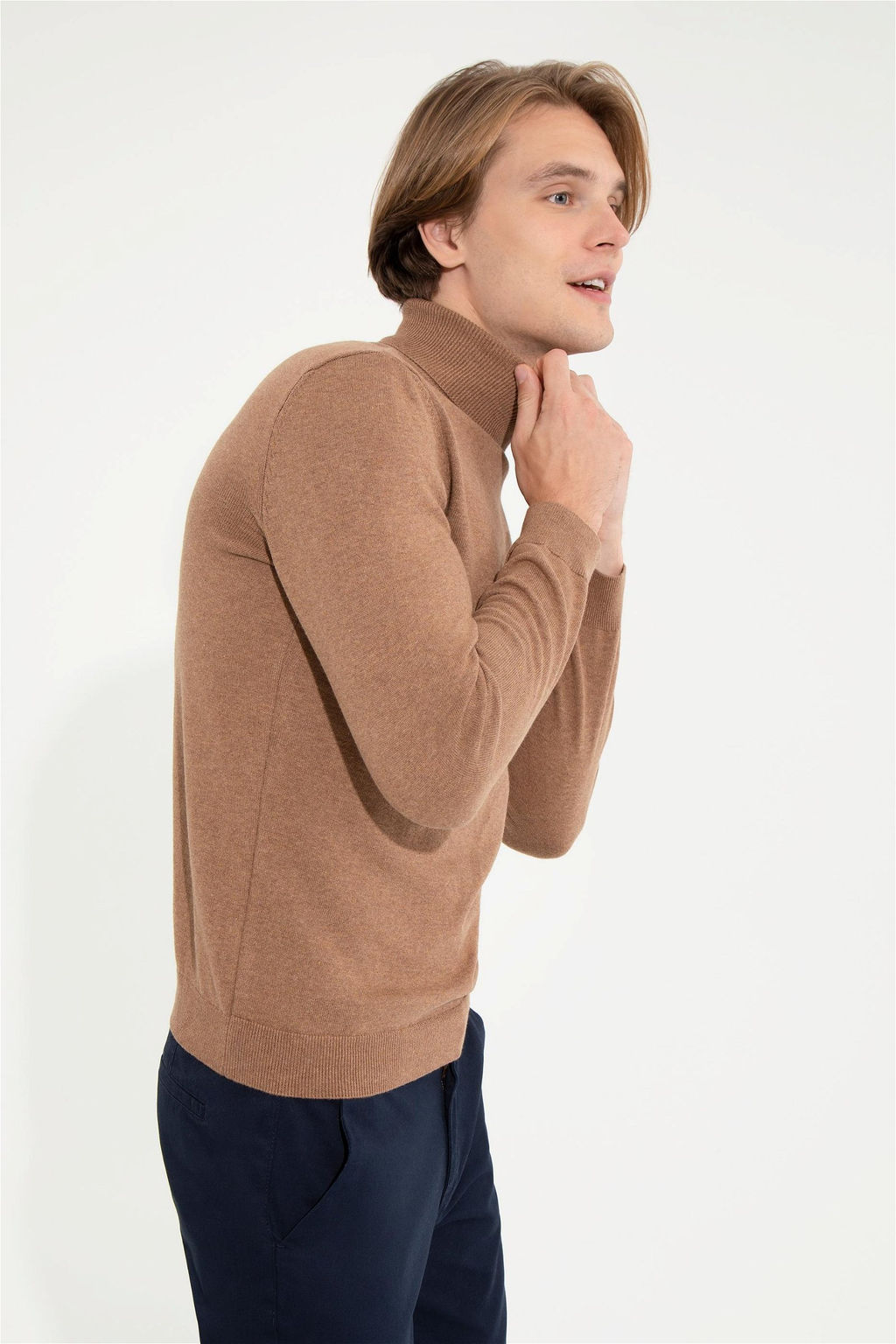 U. S. Polo Assn Мужской базовый свитер светло-коричневого меланжевого цвета - U.s. polo assn фото 9