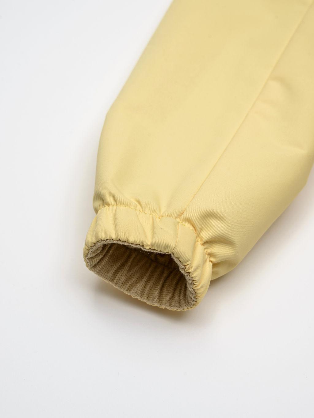 ВЕТРОВКА ГУНТА.